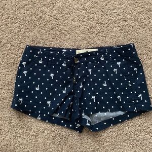 Hollister printed shorts